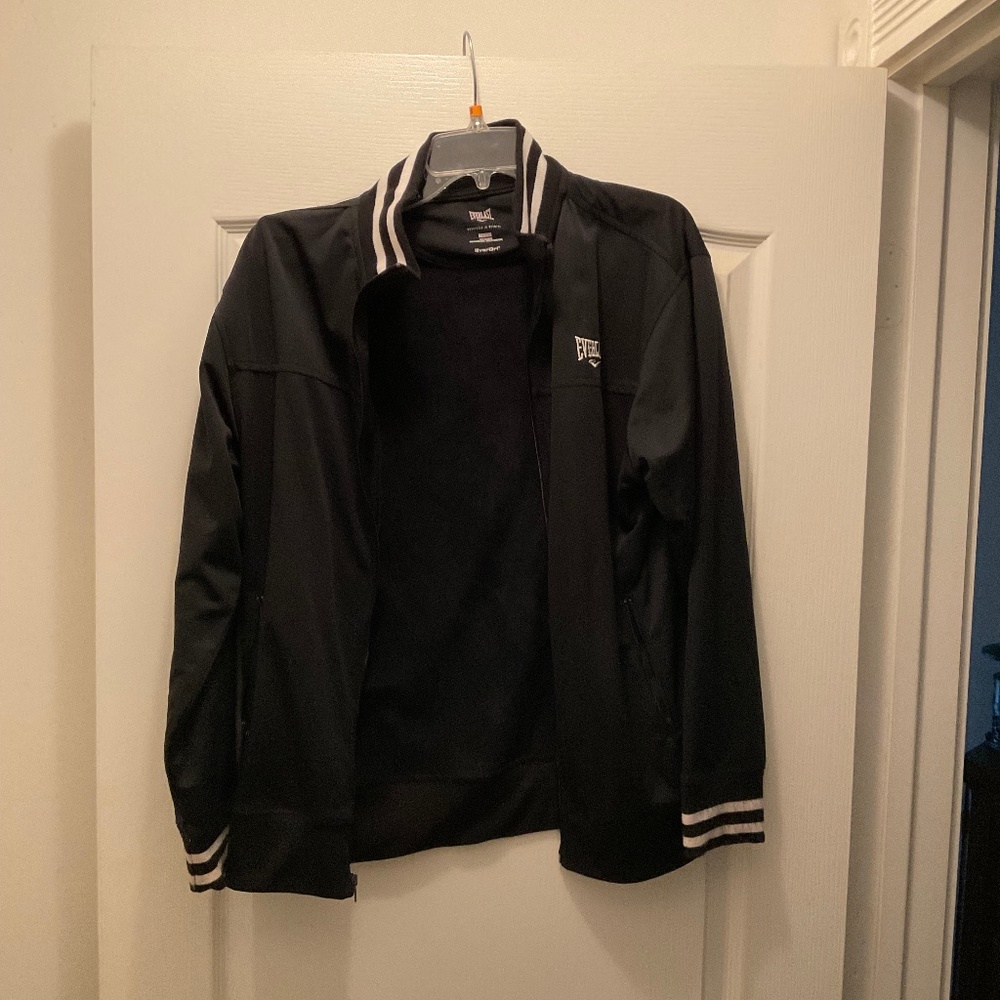 Everlast medium Men’s black jacket athletic wear